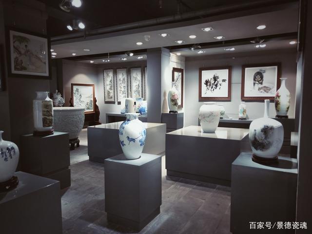 锤炼千年传统制瓷技艺,致力于陶瓷文化交流与传播,增强全国艺术家与