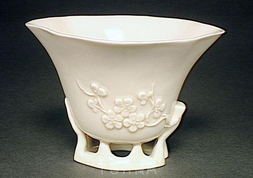 茶叶一道享誉世界,为制瓷技术的传播和中外文化交流做出了贡献.